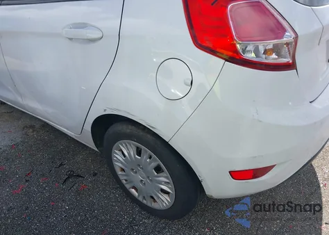 2017 Ford Fiesta S z USA, uszkodzony, nr VIN 3FADP4TJ9HM121553